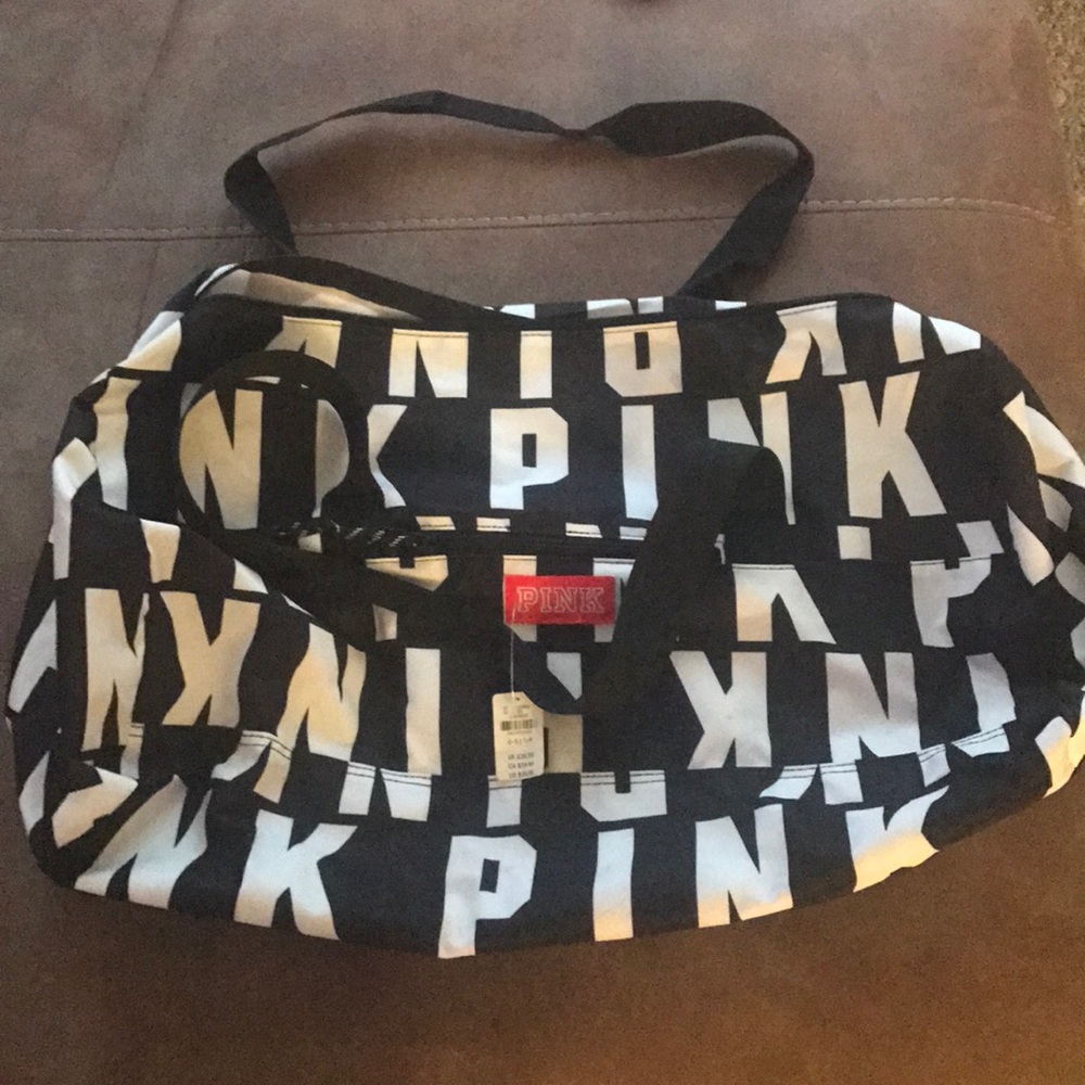 Victoria Secrets Pink Logo Duffle Bag !!